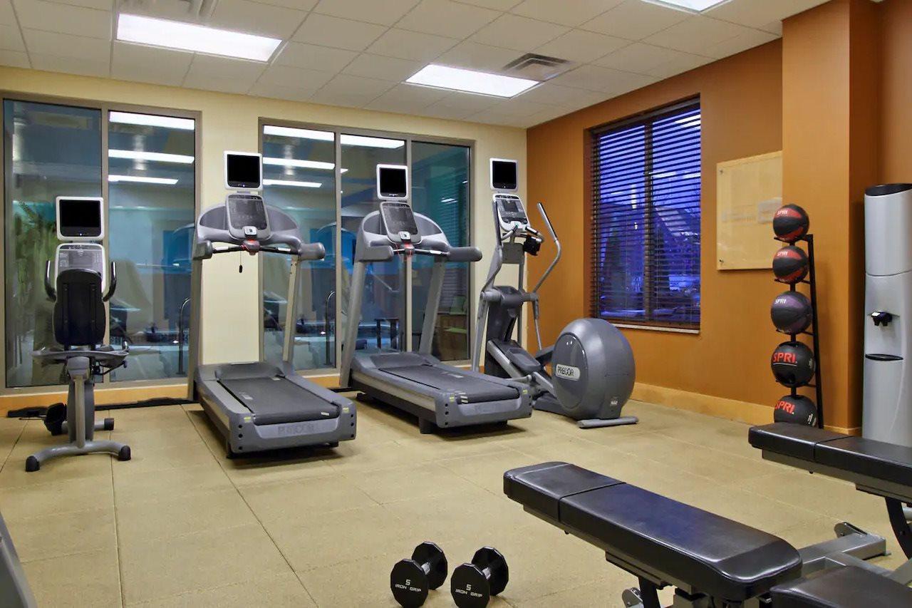 Hilton Garden Inn Columbus-University Area Ngoại thất bức ảnh