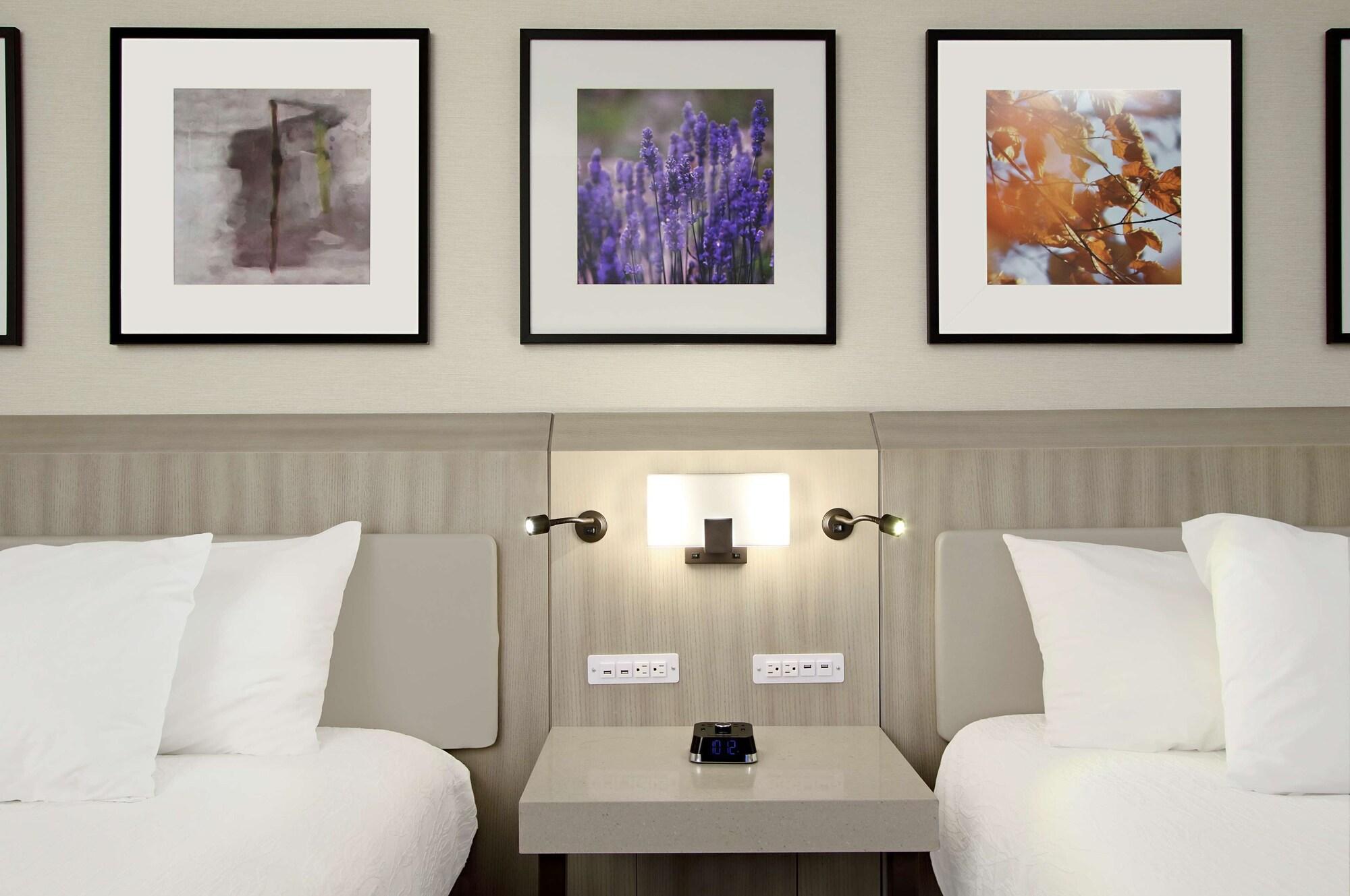 Hilton Garden Inn Columbus-University Area Ngoại thất bức ảnh
