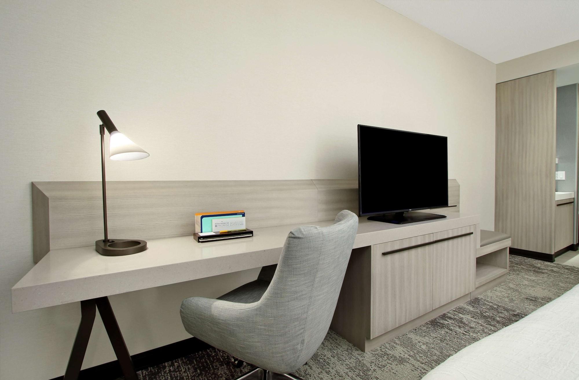 Hilton Garden Inn Columbus-University Area Ngoại thất bức ảnh